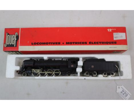 Boxed Jouef HO scale 8273 2-8-2 Locomotive in black