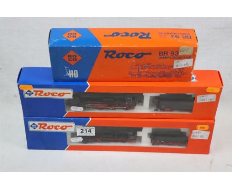 Three boxed Roco HO scale locomotives to include 43346 DR571304, 04122A &amp; 43311 DR BR17