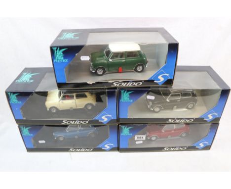 Five boxed Solido Prestige diecast models Minis to include 71826, 9277, 71825, 71824, 71821 (vg)