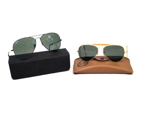 Two pairs of vintage Ray-Ban Bausch & Lomb sunglasses
To include a pair of outdoorsman aviators, 12.5cm wide, together with a