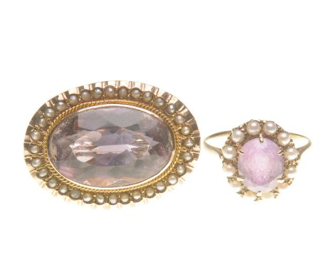 An amethyst and seed pearl brooch and matched ring
The oval mixed-cut amethyst, to a seed pearl border, set in 9ct gold, leng