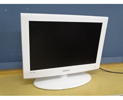 Samsung 22" LCD TV with remote from a house clearance&nbsp;