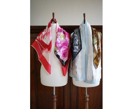 Five vintage designer silk scarves / squares by Aquascutum, Oscar de la Renta and Escada, 85 x 85 cm, 140 x 28 cm, and 52 x 5
