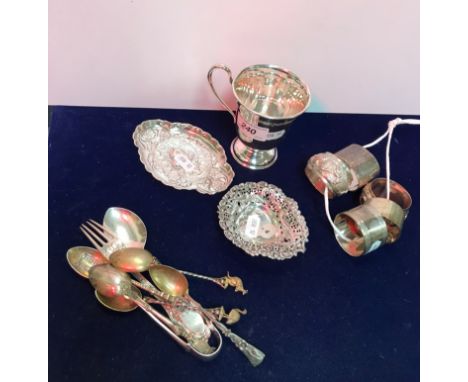 A collection of various small silver wares, to include inverted bell-shaped christening mug on circular foot inscribed "BB 7t