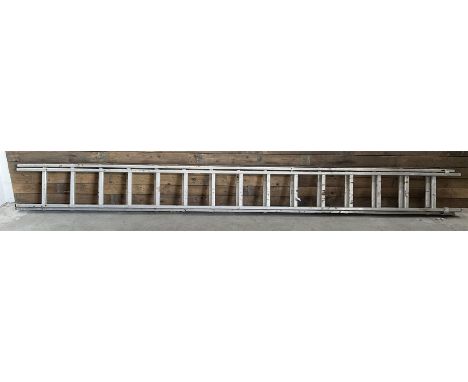 Youngman Trade 350 aluminium step ladders