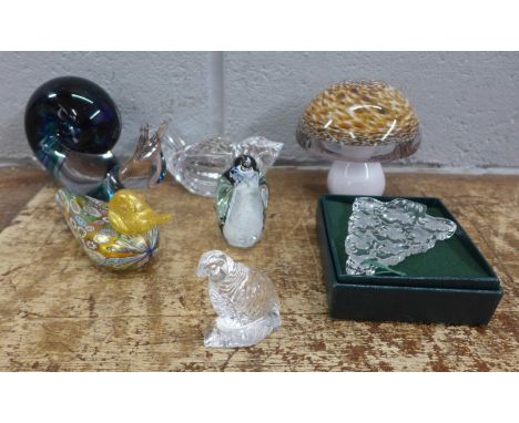 A Waterford crystal bird, Hoglund glass penguin, Murano duck, Galway christmas tree ornament, etc. 