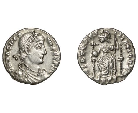 Roman Imperial Coinage, Magnus Maximus (383-388), Siliqua, Trier, 383-8, d n mag max-imvs p f avg, pearl-diademed, draped and