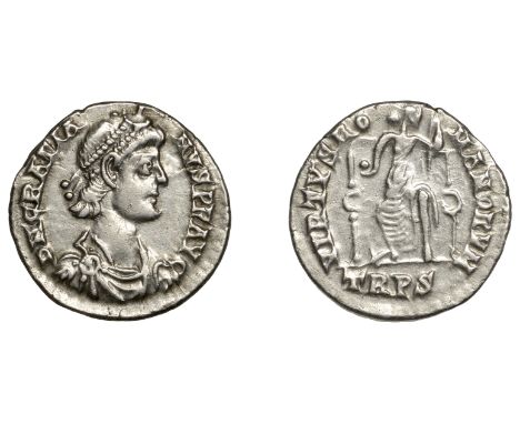 Roman Imperial Coinage, Gratian (367-383), Siliqua, Trier, 378-83, d n gratia-nvs p f avg, pearl-diademed, draped and cuirass