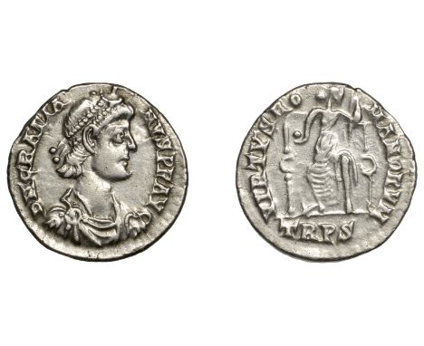 Roman Imperial Coinage, Gratian (367-383), Siliqua, Trier, 378-83, d n gratia-nvs p f avg, pearl-diademed, draped and cuirass