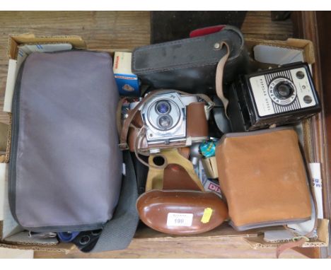 An Afga Flexilette camera, Praktica MTL50 camera and two lenses, a Conway box camera, and other cameras and accessories