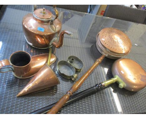 Mixed copper items to include a kettle together with a brass inspection lamp (candle holder) reputedly from the Garrett Engin