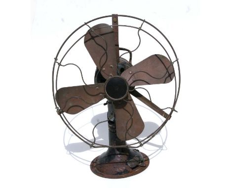 A vintage Beanwy Electric Ltd (B &amp; Y) Art Deco period electric desk fan with cast iron base, 30cms diameter.