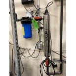 Viqua UV system with pre-filter assembly, model E4-V+, 100-240 vac