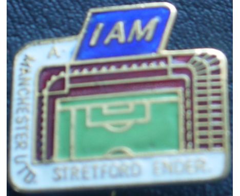 VINTAGE MANCHESTER UNITED BADGE