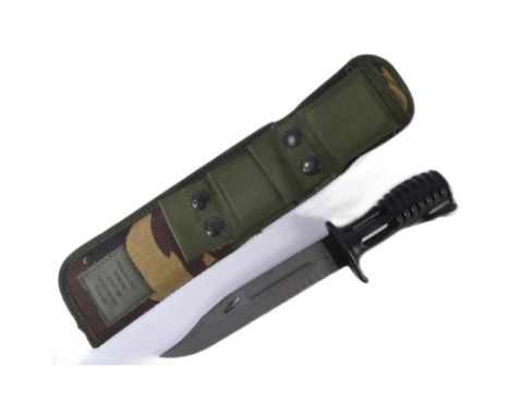 A vintage circa 1990s British Army SA80 / SA 80 rifle bayonet. Bayonet of typical form, with socket to one end and a single-e