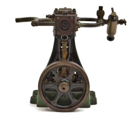 Stuart Turner: A Stuart Turner D10 vertical twin cylinder steam engine, fitted with two eccentric driven steam valves, open c