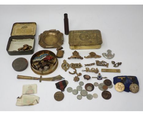 A Mary Christmas 1914 Tin, assorted British Army Badges, Bullet Cases, Ash Tray, Coins, etc. 