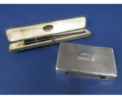 Good quality engine turned silver matchbox case, maker Goldsmiths &amp; Silversmiths Co Ltd, London 1931, 8cm long, 2.5oz app