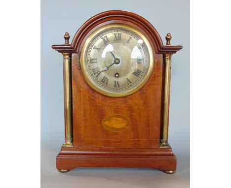 Edwardian walnut and boxwood inlaid mantle clock by Newbridge Works of Bath, silvered dial with engraved Roman numerals, sing