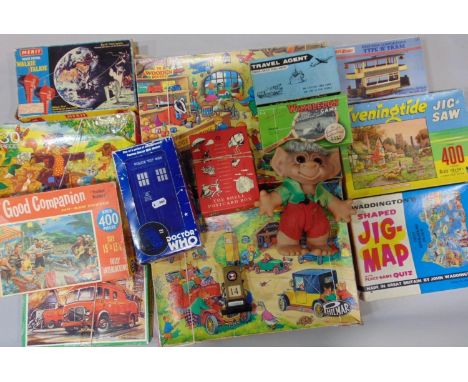 Large collection of vintage games and puzzles together with a boxed model Tardis and a part completed 1:50 scale model of The