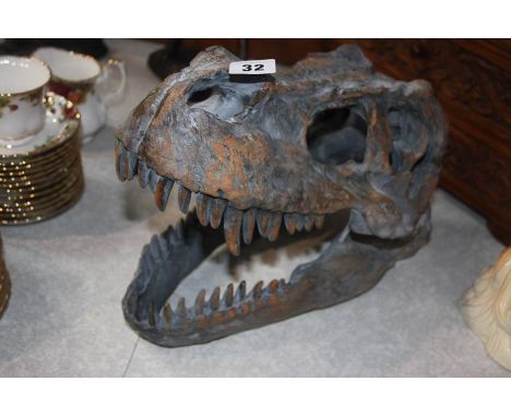 T-Rex skull
