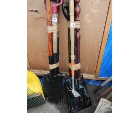 A quantity of garden tools.&nbsp; COLLECT ONLY.