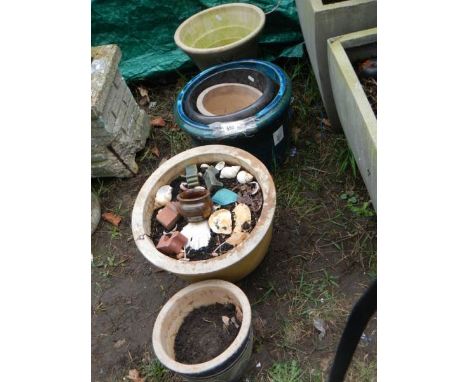 A quantity of ceramic planters, COLLECT ONLY.