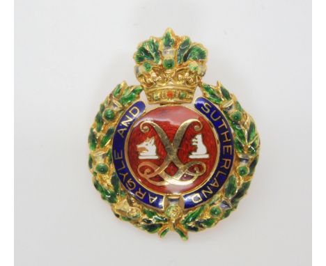 A SWEETHEART BROOCH in yellow metal and enamel for the 'Argyle and Sutherland Highlanders'. With monogram verso. Diameter 2.7