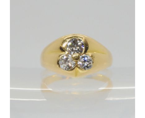AN 18CT GOLD SHAMROCK DIAMOND RING set with three brilliant cut diamonds with an estimated approx diamond total of 1ct, finge