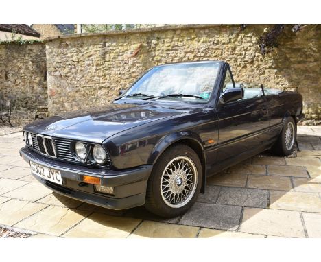 A 1989 BMW 325i (E30) cabriolet M Sport automatic, registration number G302 JYC, chassis number WBABB22060EC15283, engine num