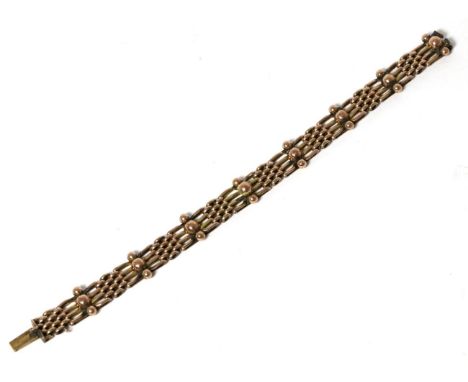 A fancy gate link bracelet, with beaded detail, 18cm long, stamped '9'16.4g
