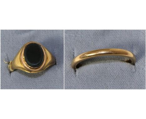 A 15 carat gold sardonyx and enamel mourning ring, finger size P, a signet ring, finger size N1/2 (af) and a band ring, finge