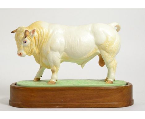 Royal Worcester Charolais Bull ''Vaillant'', model No. RW3824 by Doris Lindner, on wooden plinth