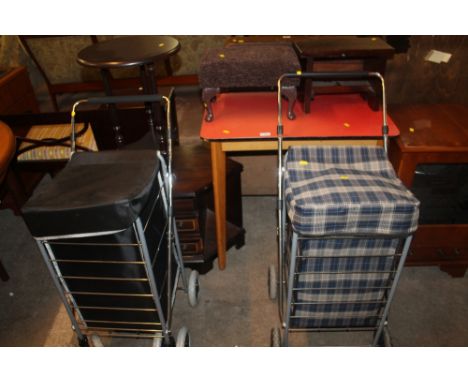 A TV STAND AND TABLE, TOGETHER WITH A COFFEE TABLE AND TWO STOOL, AND TWO TROLLEYS