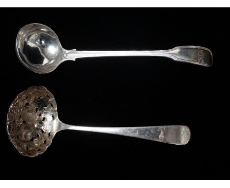 Silver - A berry spoon strainer, Birmingham 1905, maker's mark for Hilliard &amp; Thomason, length 14cm, weight 39.6g, togeth
