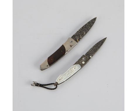 William Henry Studios, United States. Group of two limited edition folding knives. One Damascus steel blade with a wood and s