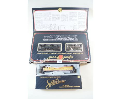 A Spectrum from Bachman Pennsylvania K-4 Pacific steam locomotive - boxed, and a Dash 8 40c Union Pacific 9217 engine - boxed