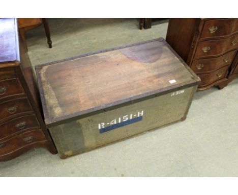 Military trunk