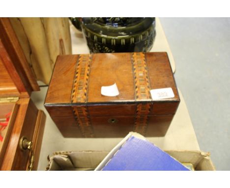 Inlaid mahogany tea caddy