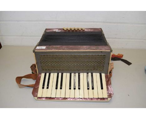 VINTAGE PIANO ACCORDION