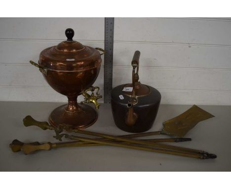 MIXED LOT COPPER TEA URN, COPPER KETTLE AND BRASS FIRE TOOLS