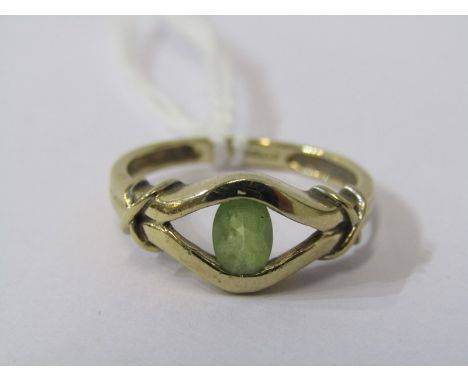 9CT YELLOW GOLD PERIDOT SOLITAIRE RING, size L/M 