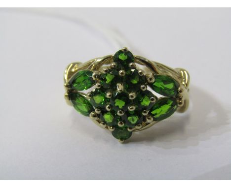 9ct YELLOW GOLD GREEN DIOPSIDE CLUSTER RING, size Q 