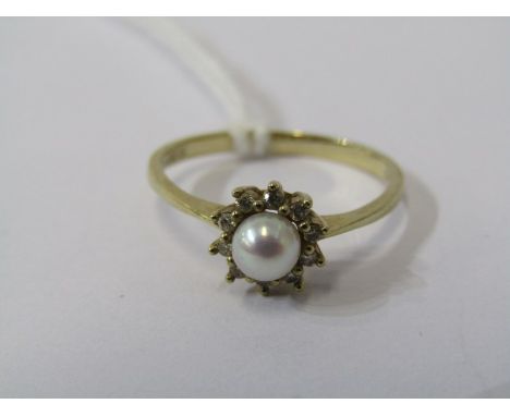 9CT YELLOW GOLD PEARL CLUSTER RING, central small culture pearl with pink hue surrounded by white stone, size L/M 