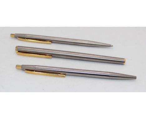 Montblanc fountain pen, with 14ct nib stamped 585, L13.5cm; Montblanc propelling pencil, L14cm; Montblanc ball point pen, L14