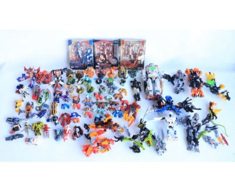 Mixed collection of toys and similar items to include small transformers models (please note that while many are Hasbro brand