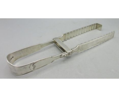 Pair of George III silver asparagus tongs by Paul Storr, London 1819, 9.7oztShipping £28.00 plus vat (UK Only)