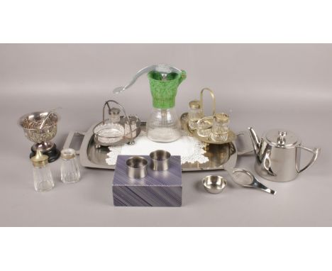 A tray of assorted tableware's. To include two condiment sets, Olde hall napkin rings, a vintage Bel Cream Maker and a small 