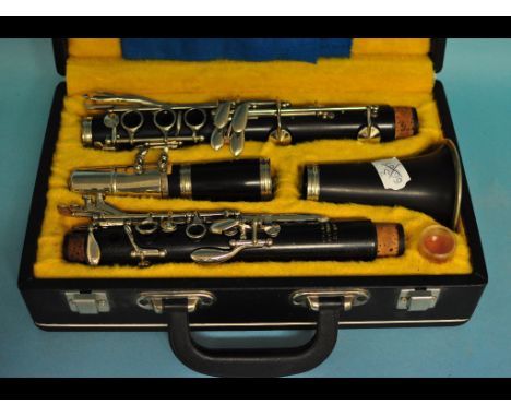 A Rose-Morris René Duvat clarinet, and another, both cased (2)
