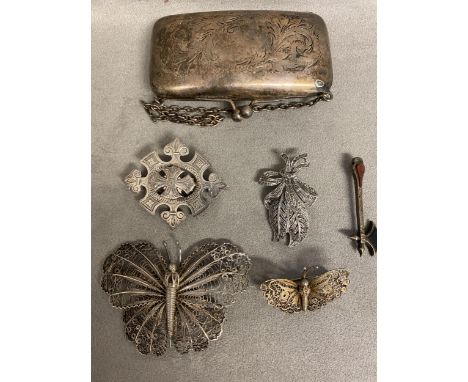 Sterling silver Scottish hardstone brooch in the form of an axe, and 2 white metal filigree brooches and a marqesite set wrea
